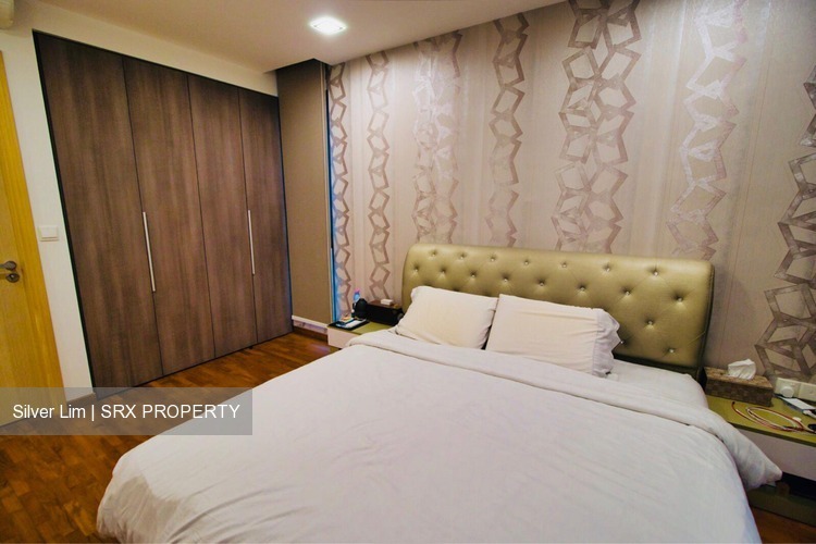 Esparina Residences (D19), Condominium #184631302